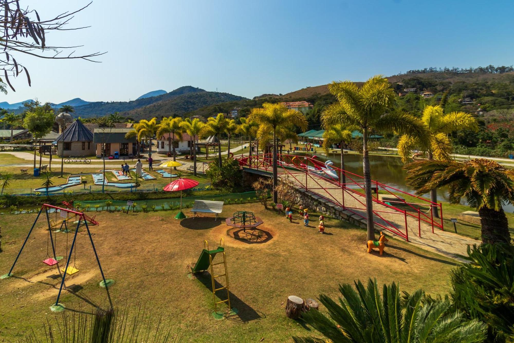 Castelo De Itaipava - Hotel, Eventos E Gastronomia Екстер'єр фото