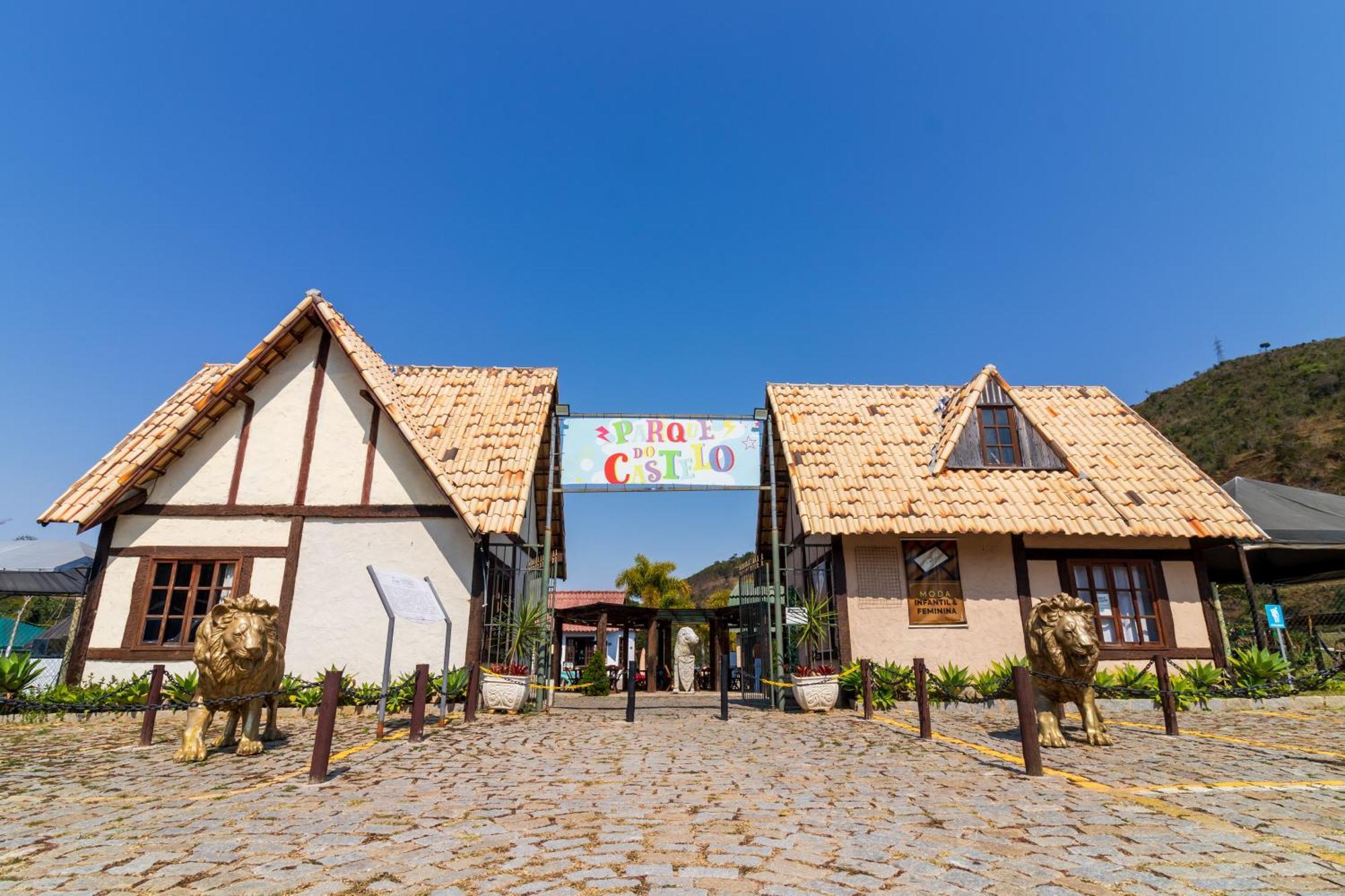 Castelo De Itaipava - Hotel, Eventos E Gastronomia Екстер'єр фото
